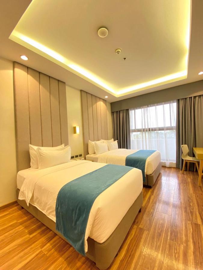Bravo Tanauan Hotel Екстериор снимка