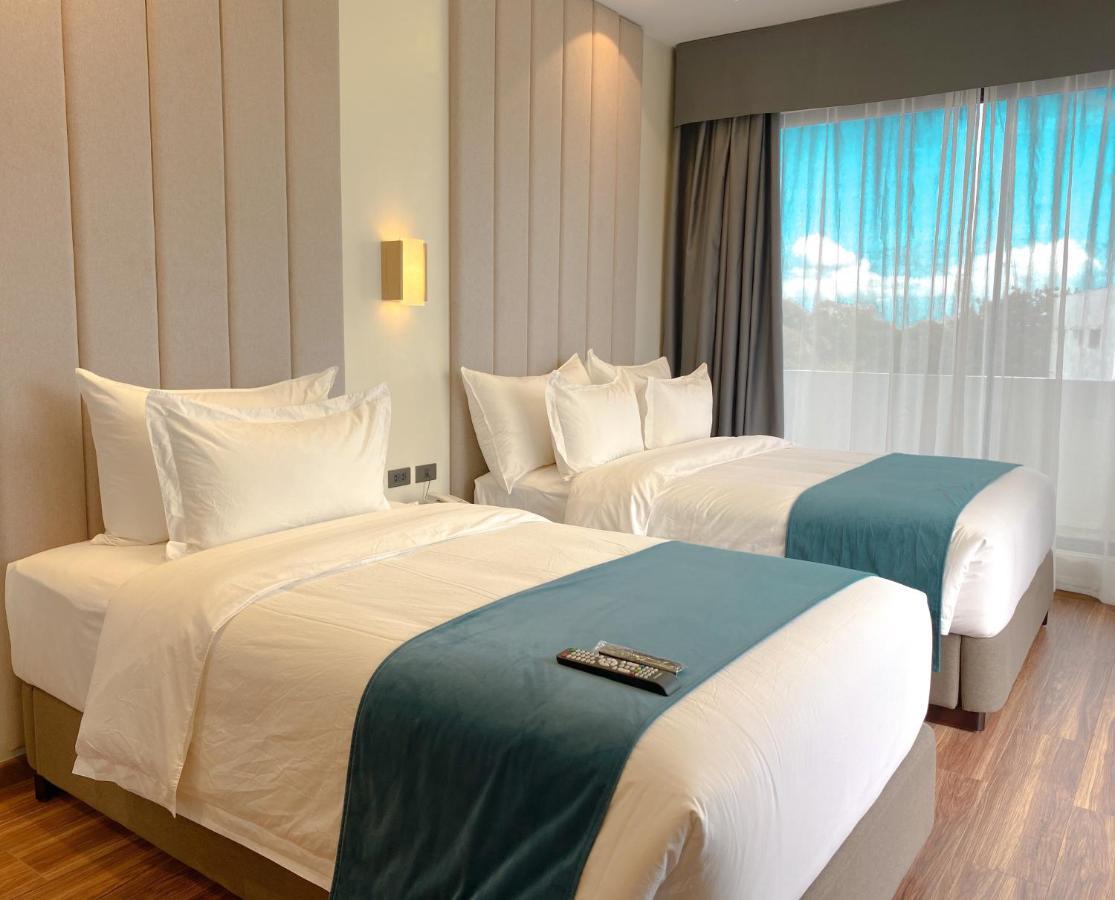 Bravo Tanauan Hotel Екстериор снимка